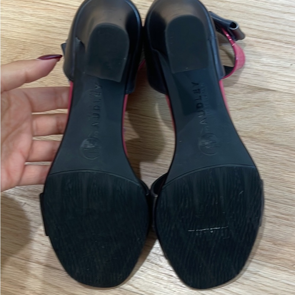 Audley Heels - Picture 3 of 3